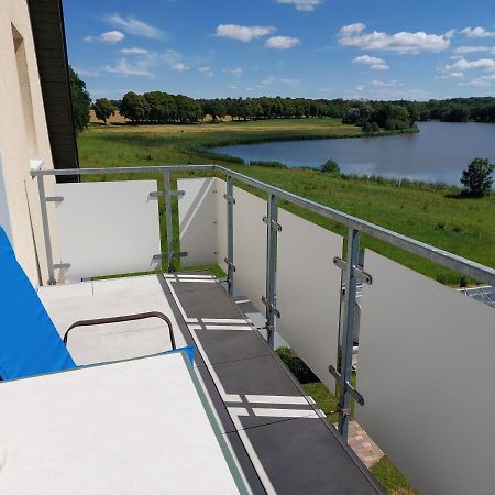 Dachgeschosswohnung Mit Seeblick Ahrensbok Buitenkant foto