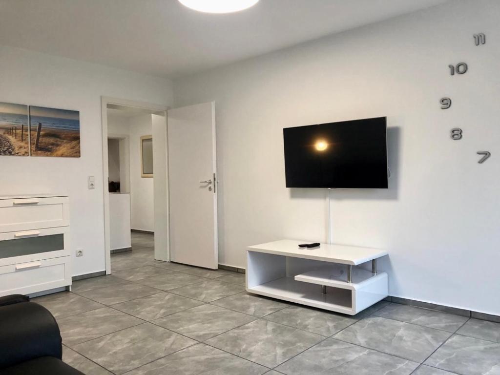 Dachgeschosswohnung Mit Seeblick Ahrensbok Buitenkant foto