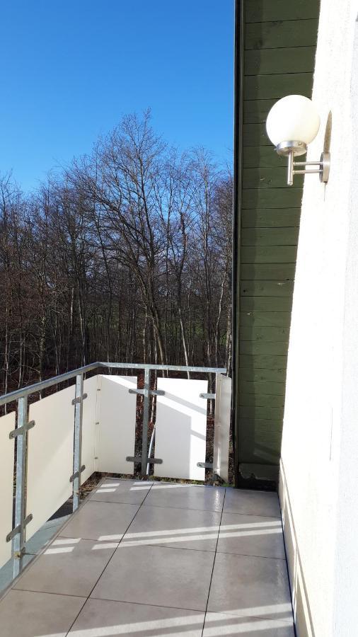 Dachgeschosswohnung Mit Seeblick Ahrensbok Buitenkant foto