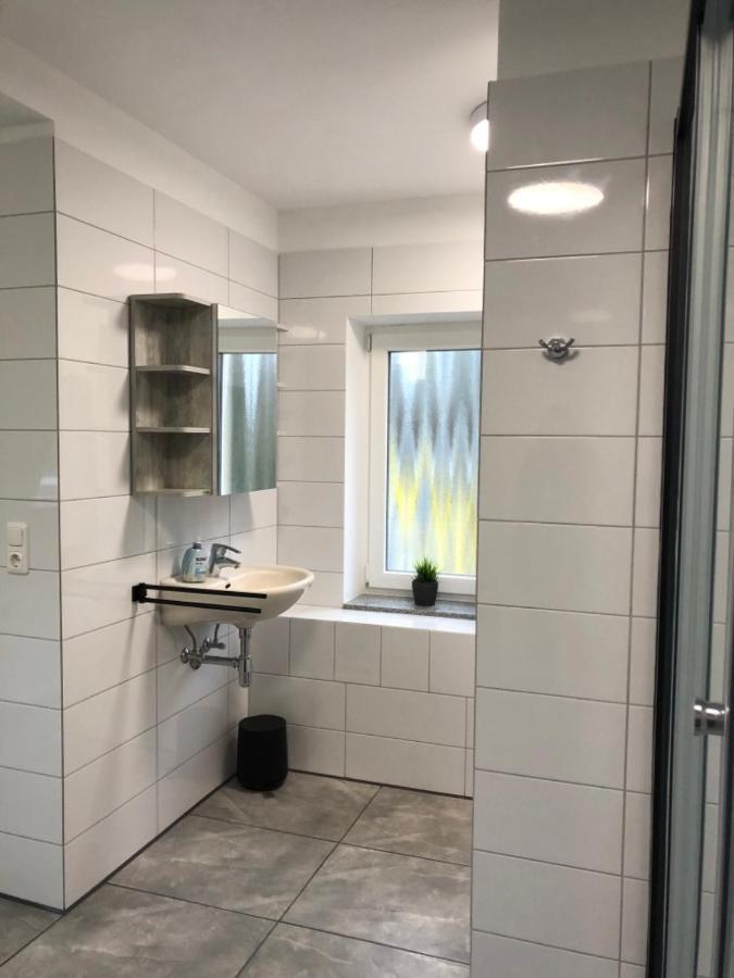 Dachgeschosswohnung Mit Seeblick Ahrensbok Buitenkant foto