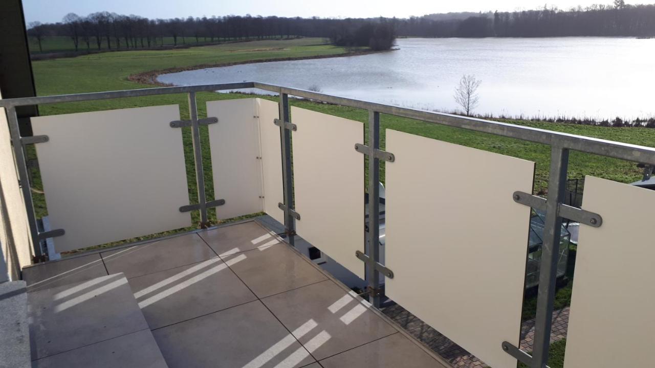 Dachgeschosswohnung Mit Seeblick Ahrensbok Buitenkant foto