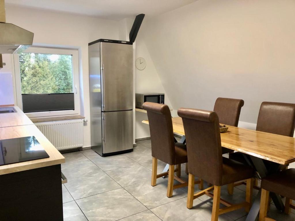 Dachgeschosswohnung Mit Seeblick Ahrensbok Buitenkant foto