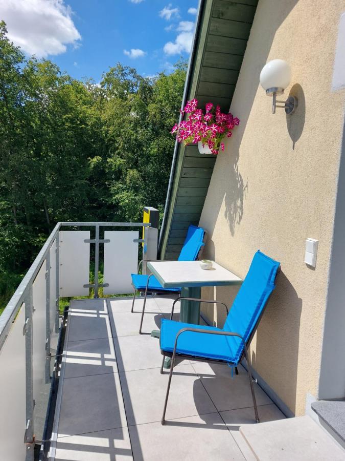 Dachgeschosswohnung Mit Seeblick Ahrensbok Buitenkant foto